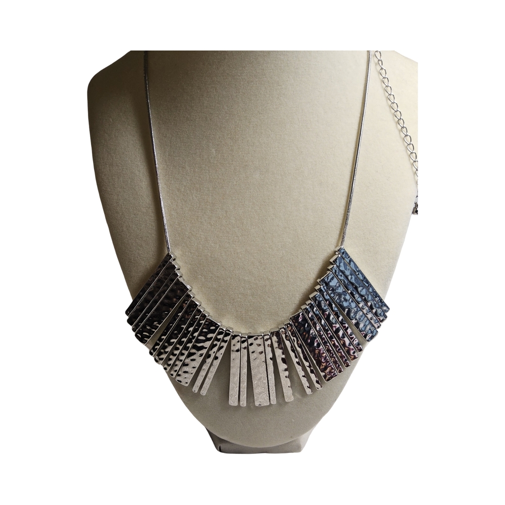 New Banana Republic Silver Tone Fashion Necklace - Picture 2 of 7